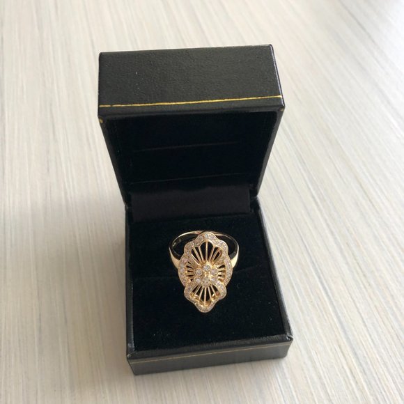 Diamond Ring - Picture 14 of 16